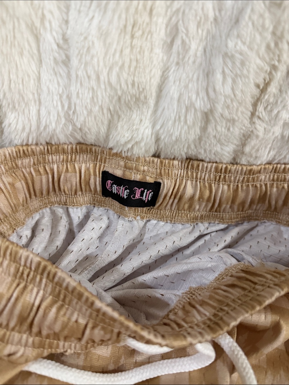 Beige Patterned Drawstring Shorts - Picture 3 of 3